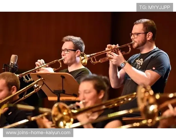 爵士队青训体系成熟，冲击更好排名，爵士队伍