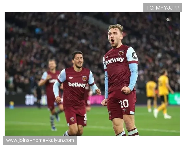 西汉姆联边线倒传形成致命弹道 西汉姆联边线倒传形成致命弹道